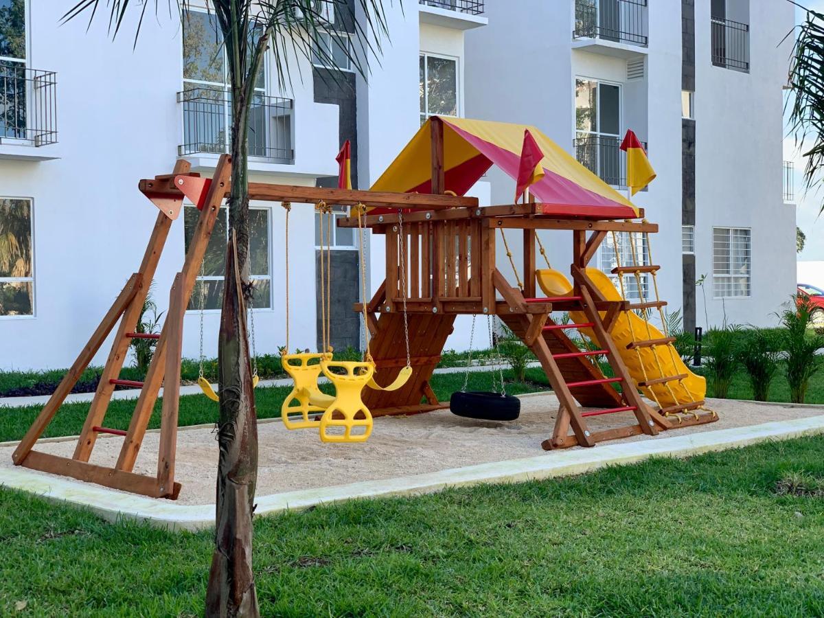 Departamento Vacacional 2 Habitaciones Vista A La Alberca By Eita Cancun Ngoại thất bức ảnh